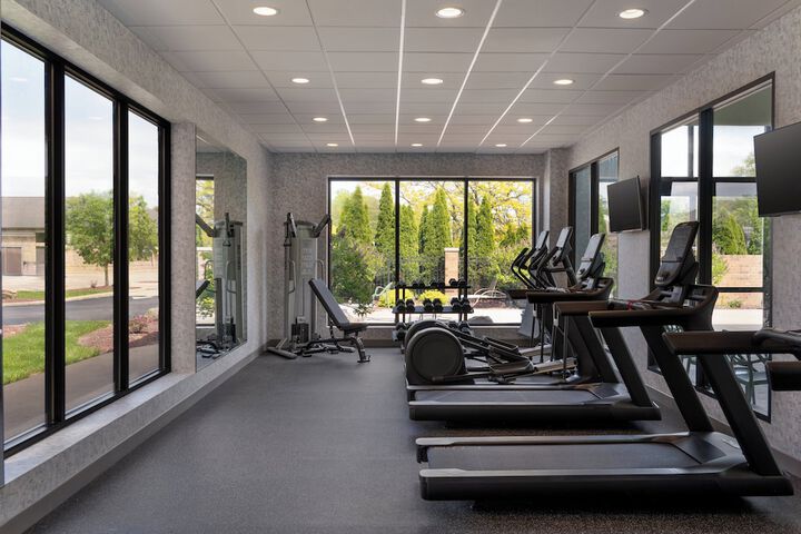 Garner Hotel Wadsworth by IHG