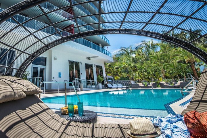 Pool 6 of 20