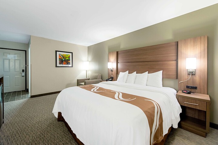 Room 15 of 37