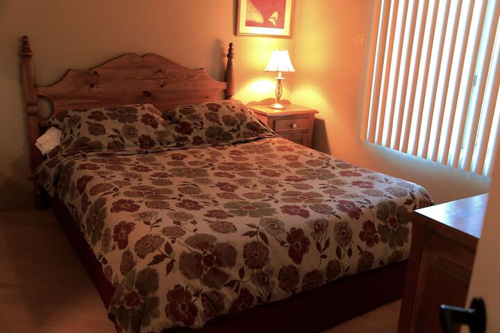Room 66 of 211
