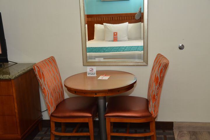 Room 11 of 43