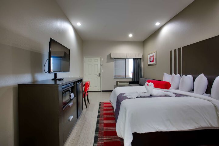 Room 19 of 39