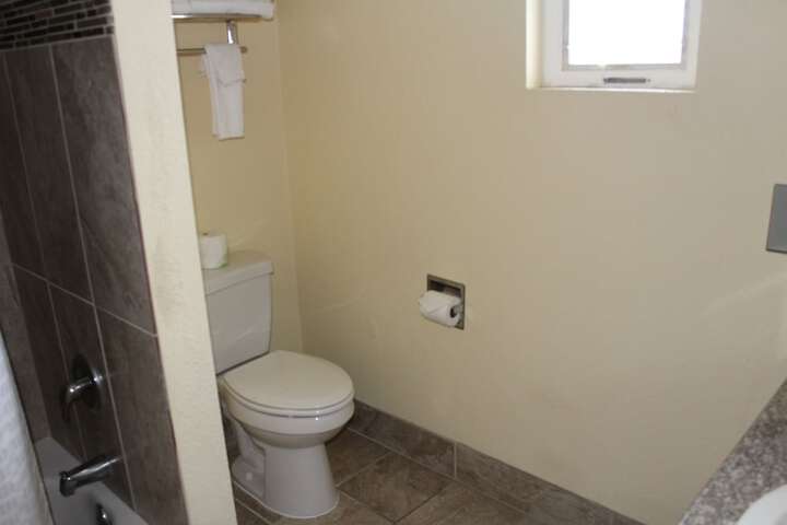 Rodeway Inn Medford South I-5