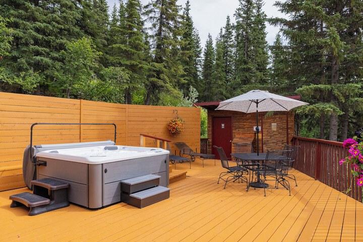 Denali Crows Nest Cabins