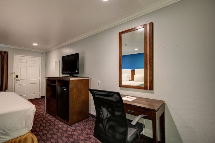 Hotel Pacific Manhattan Beach