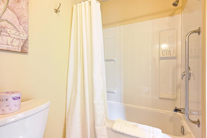 Room 15 of 59