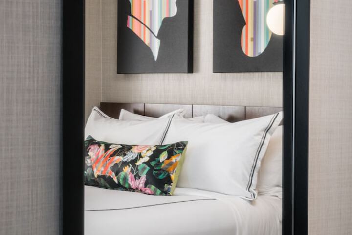 Room 22 of 56