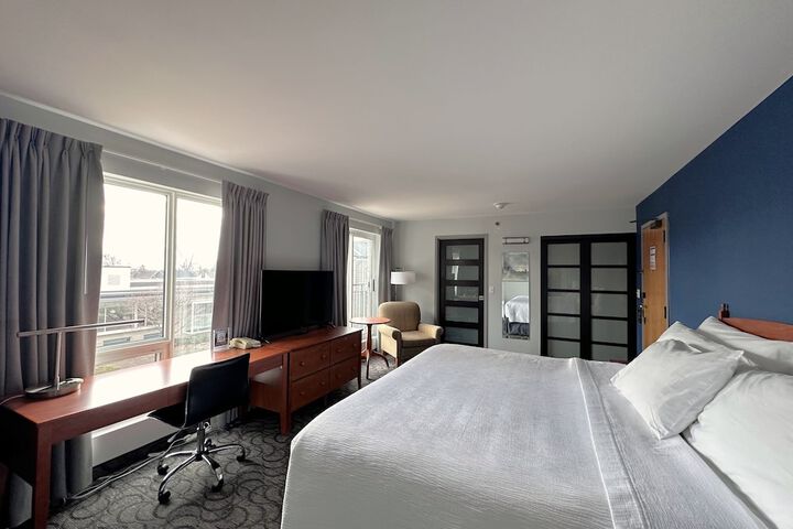 Room 18 of 22
