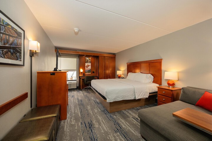 Hampton Inn Wheeling