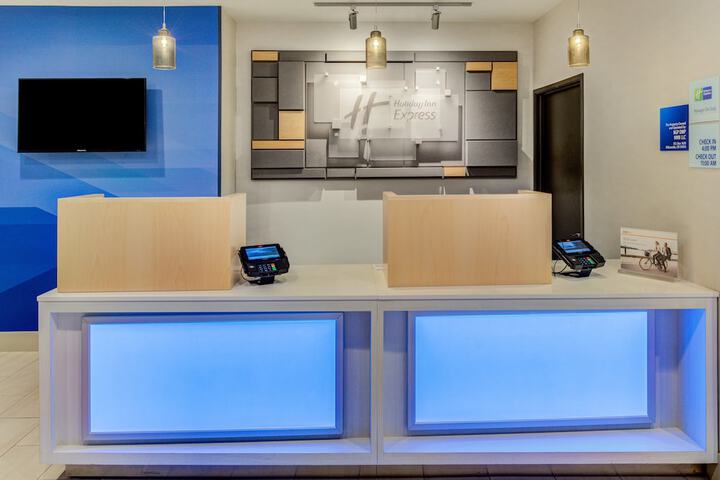 Holiday Inn Express Newberg - Wine Country by IHG