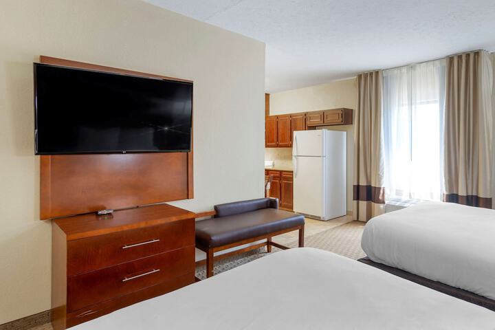 Room 30 of 37