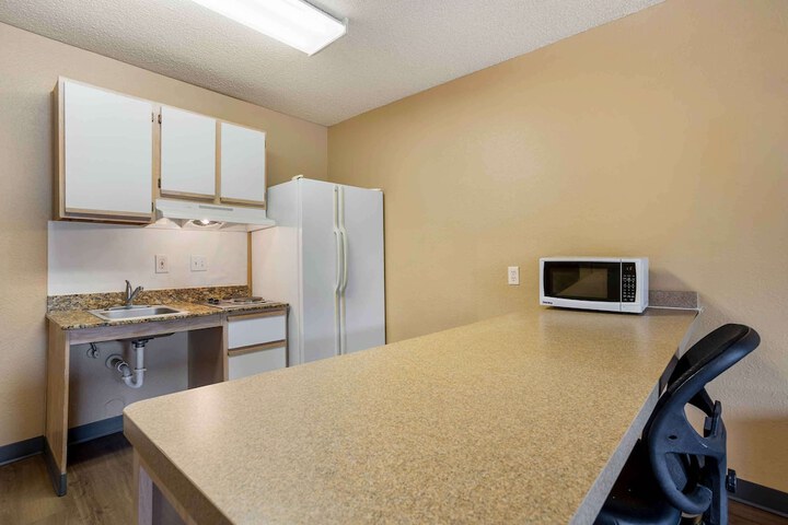 Extended Stay America Select Suites - Houston - Sugar Land