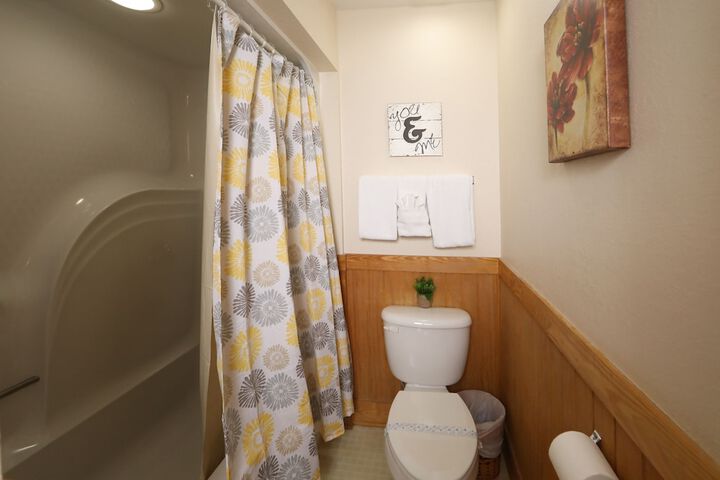 Room 77 of 94