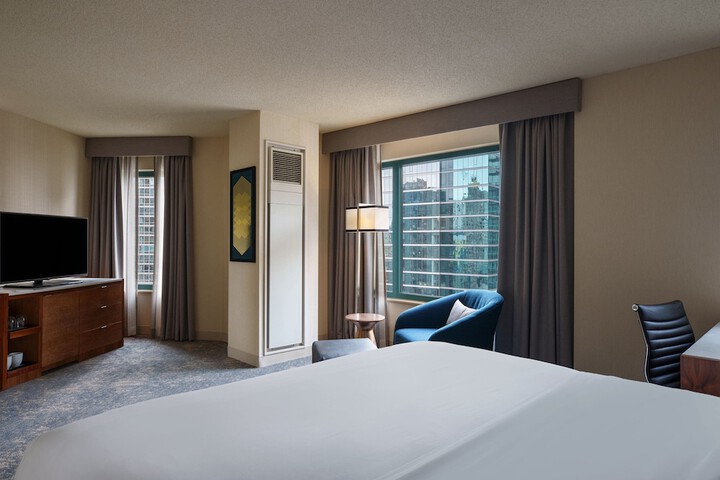 Sheraton Grand Chicago Riverwalk