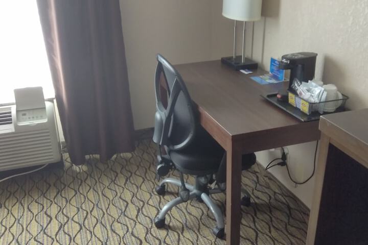 Room 20 of 71