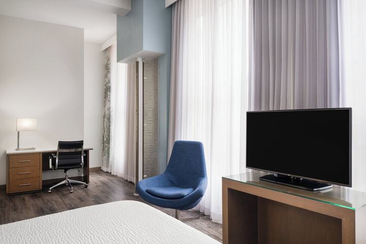 EVEN Hotel Pittsburgh Downtown by IHG