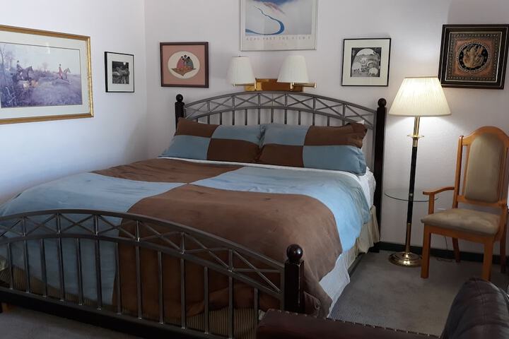 Columbine INN