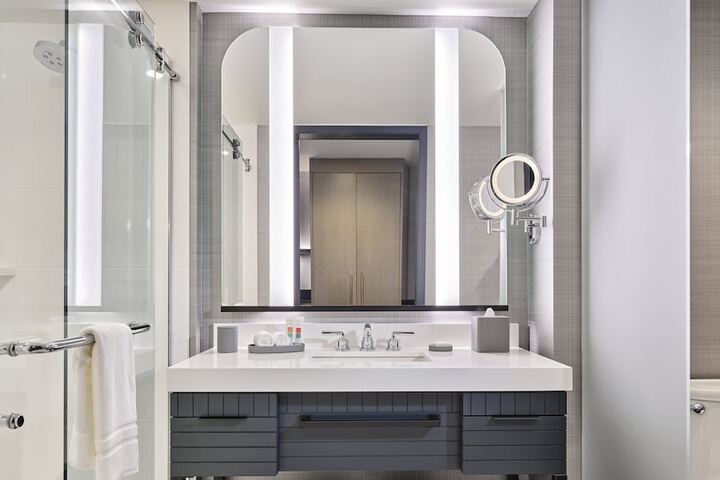 Loews Kansas City Hotel