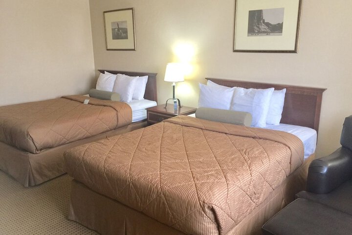 Room 44 of 59