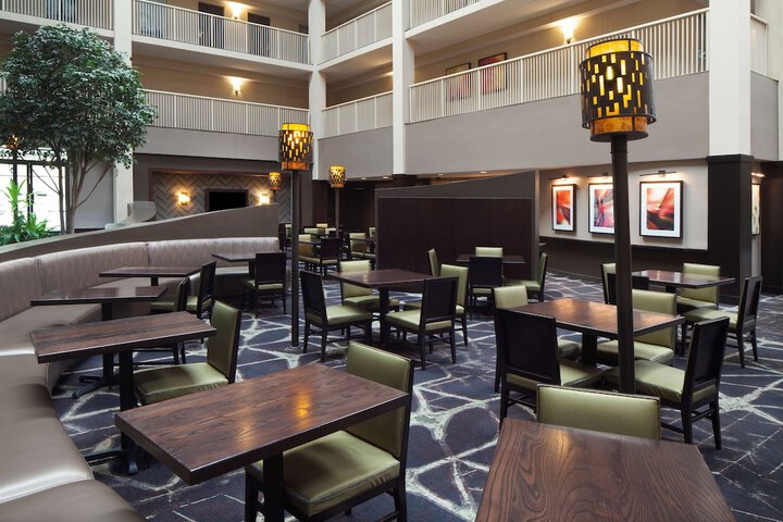 Hotel Interior 11 of 65