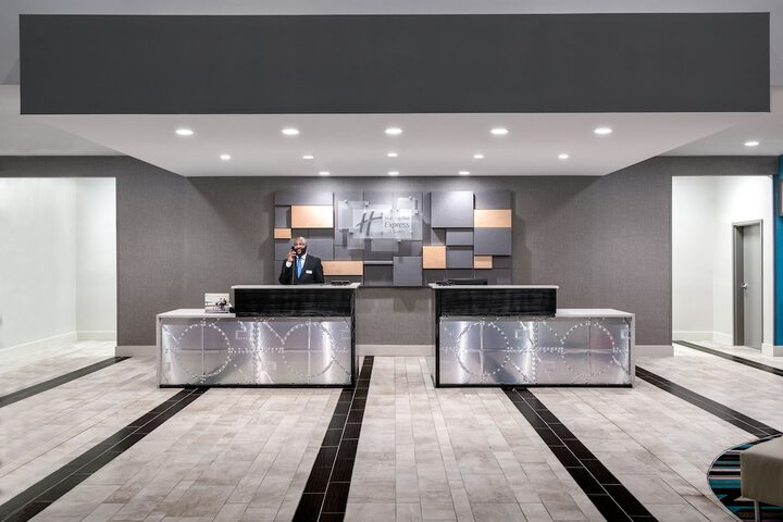 Hotel Interior 10 of 55