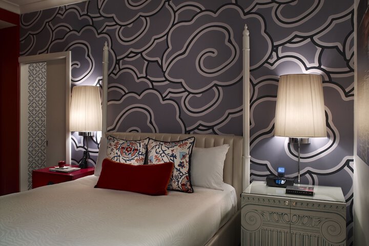 Room 26 of 60