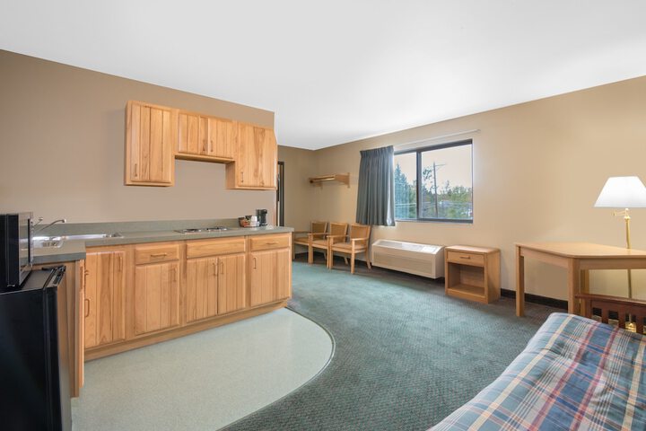 Room 14 of 15