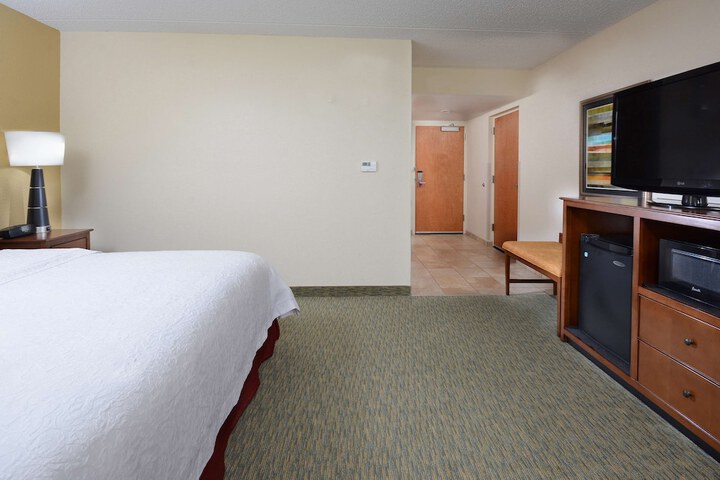 Room 10 of 39