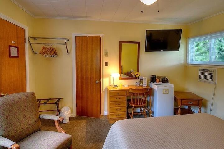 Room 20 of 32