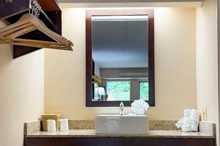 Motel 6 Atlanta Smyrna / Ballpark