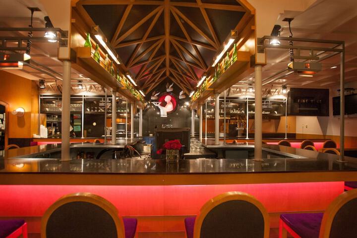 Somerset Inn WorldHotels Distinctive