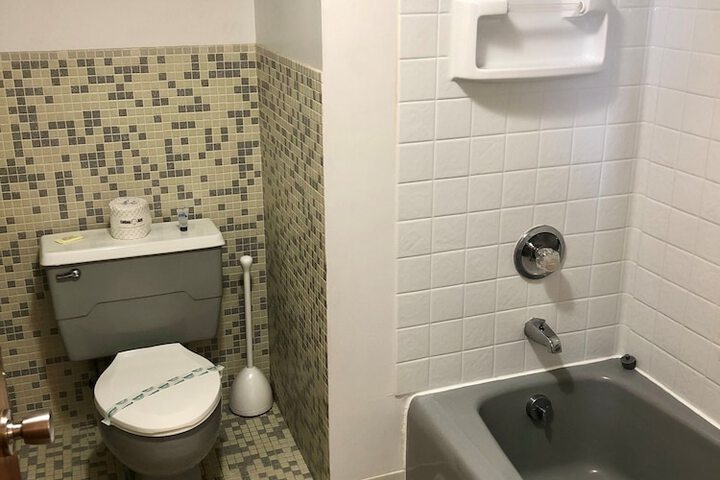 Room 40 of 44