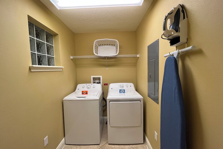 Laundry 61 of 72