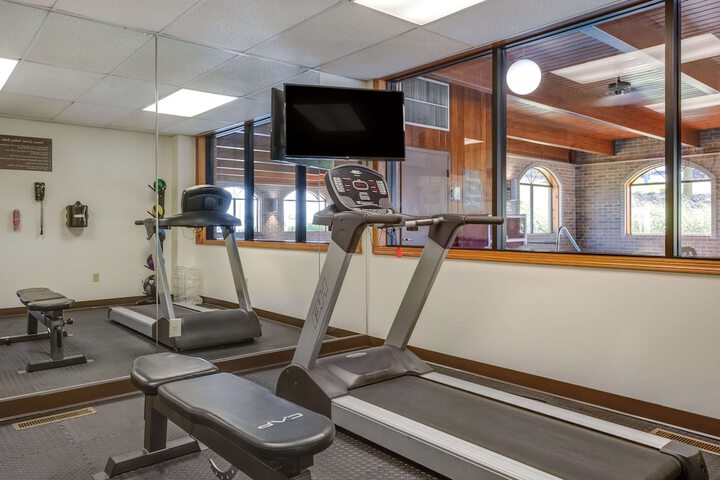 Health and Fitness 40 of 43
