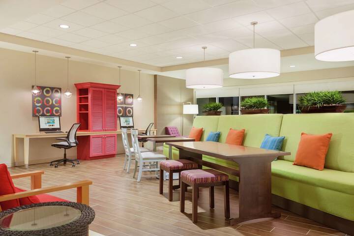 Hotel Interior 10 of 31
