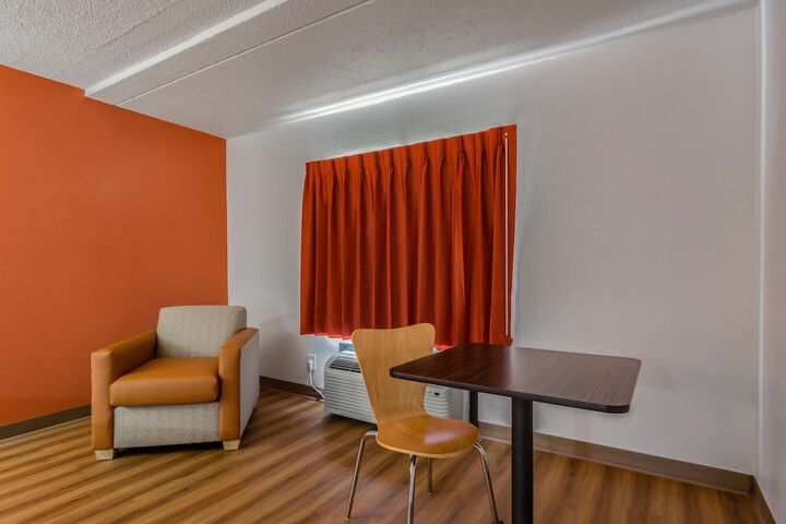 Room 20 of 37