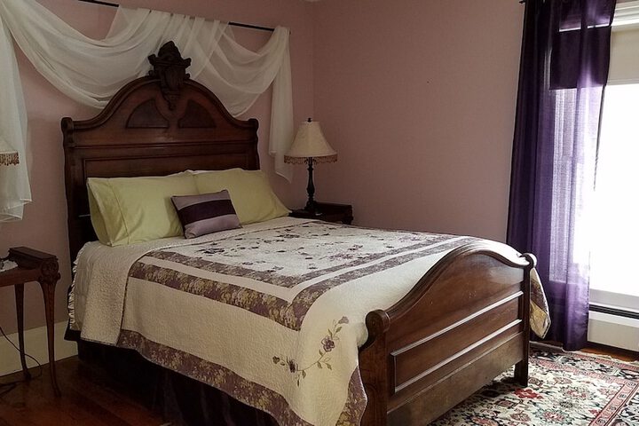 The Fox and the Grapes Bed & Breakfast