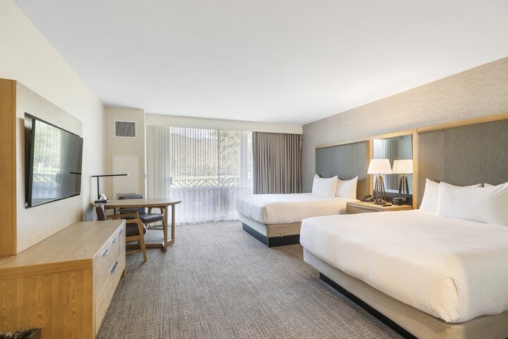 Room 11 of 21