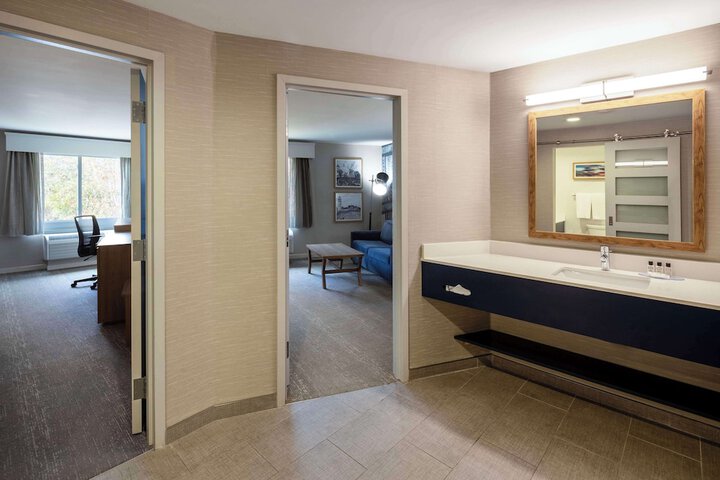 Aiden by Best Western Cape Cod - West Yarmouth