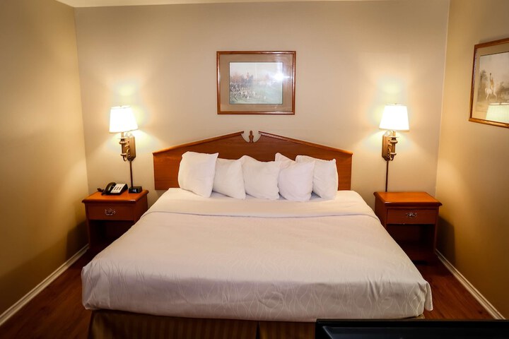 Room 14 of 20