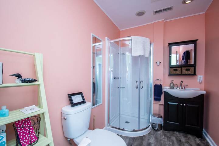 Room 44 of 108