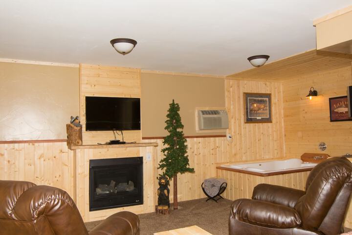 Upper Canyon Inn & Cabins