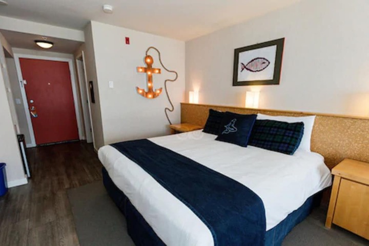Room 13 of 59