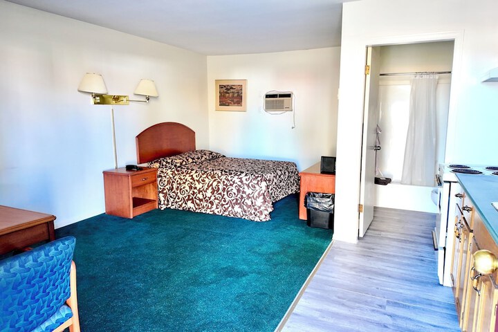 Room 14 of 20