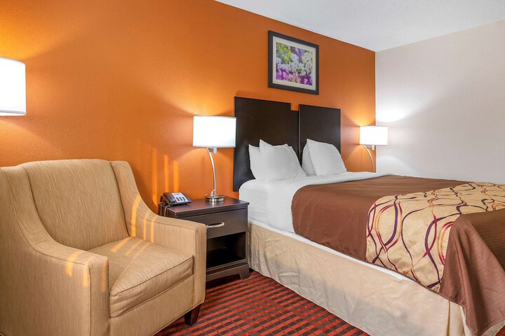 Room 44 of 67