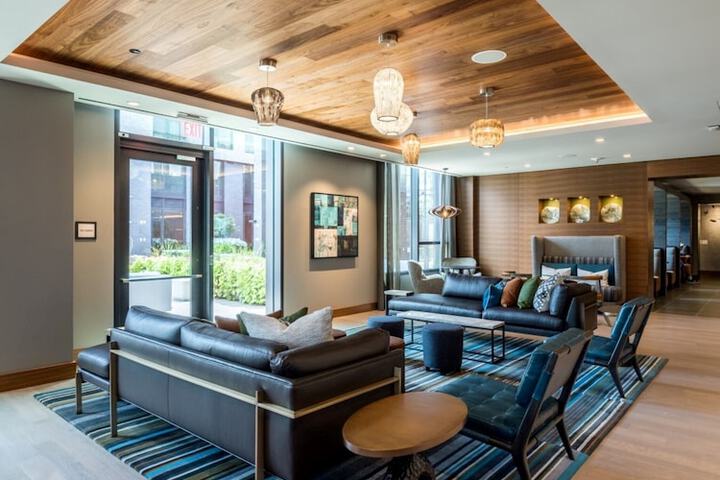 Global Luxury Suites at Reston Town Center