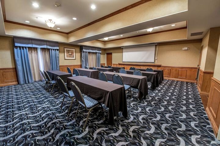 Hampton Inn Dallas-Rockwall