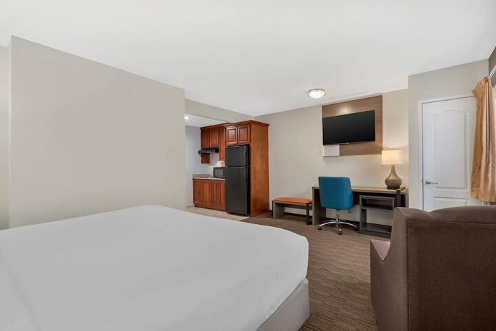Comfort Inn Cockatoo near LAX Airport