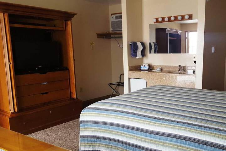 Room 48 of 62