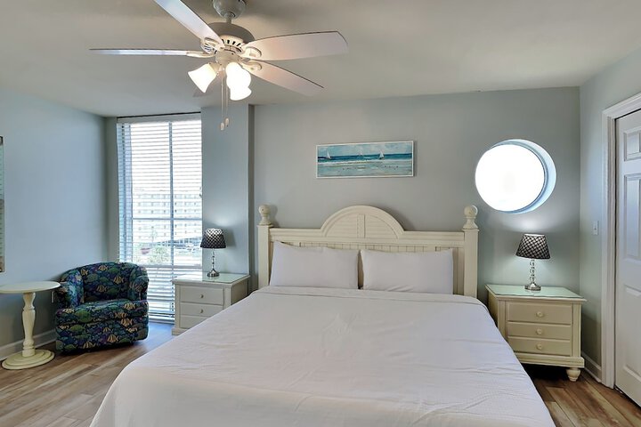 Room 50 of 102